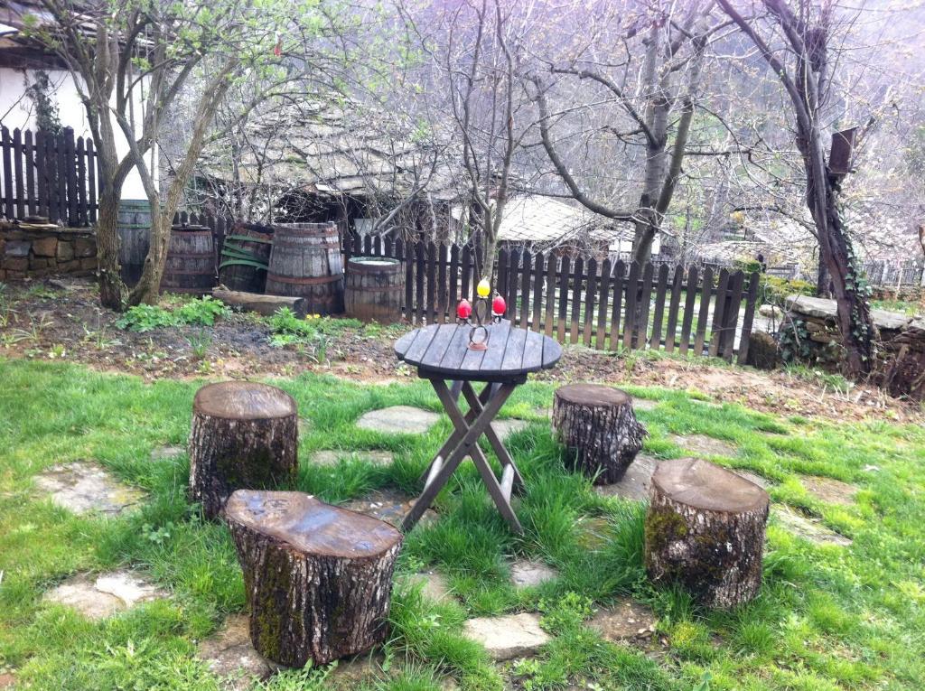 Stefanina 4*